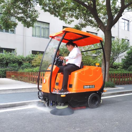 km-v3-驾驶式扫地机扫地车工厂户外道路km-v3-上海颖淮实业